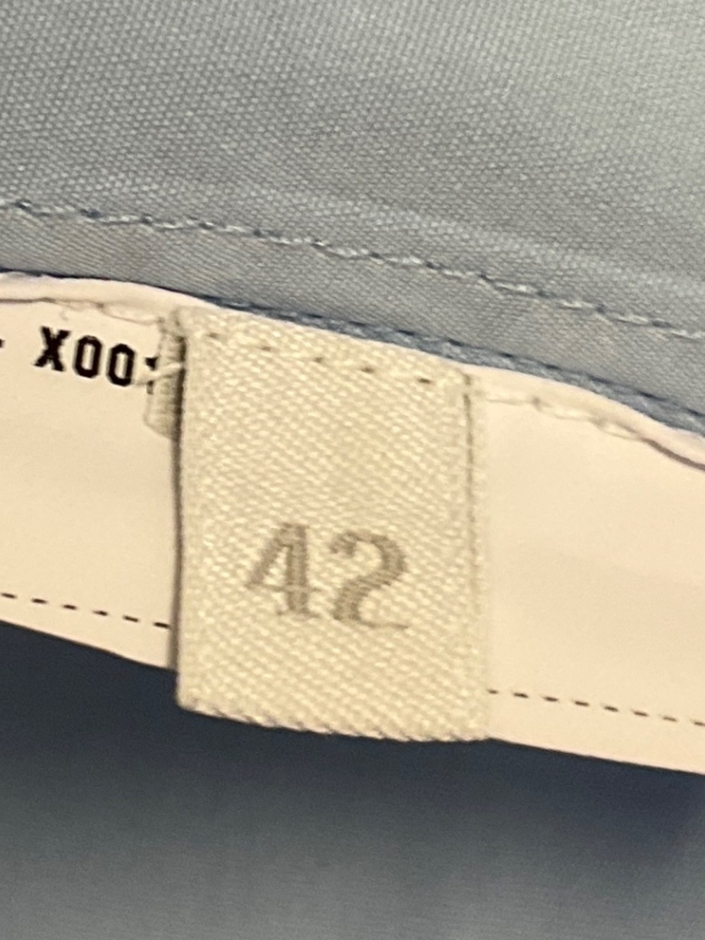 PRADA LIGHT BLUE / WHITE / BLACK LACE DETAIL SLEEVELESS BUTTON FRONT MIDI SHIRTD - Picture 5 of 5